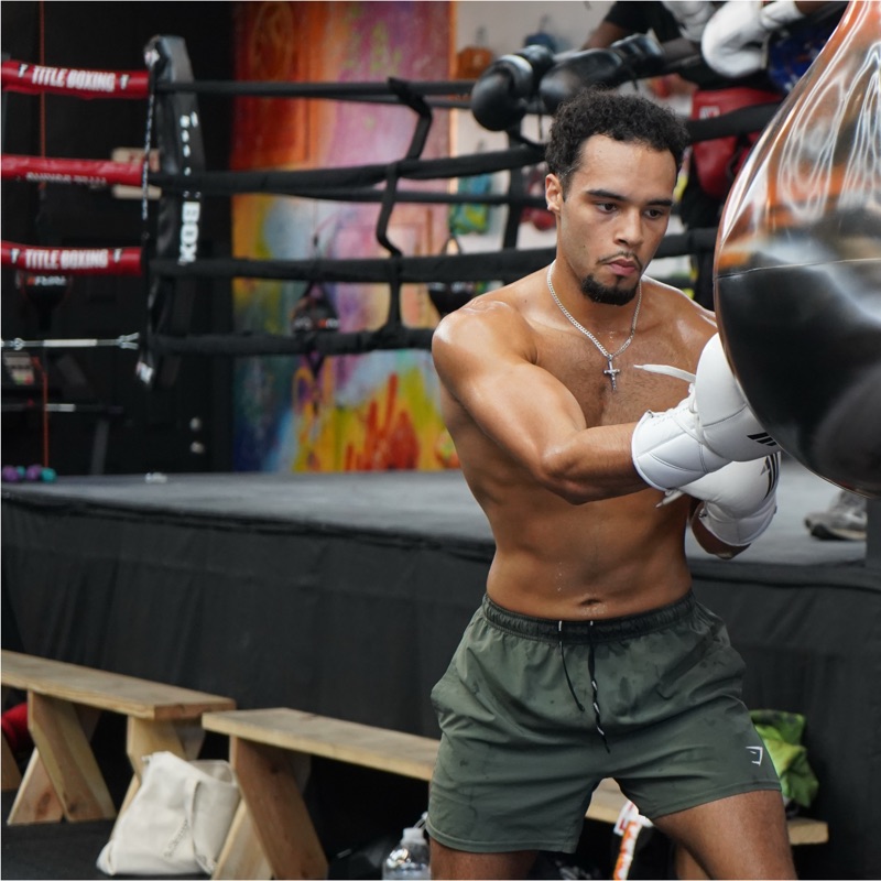 Fighter training on the heavy bag at Franklin Gym